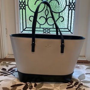 Kate Spade zip top tote bag - like new!